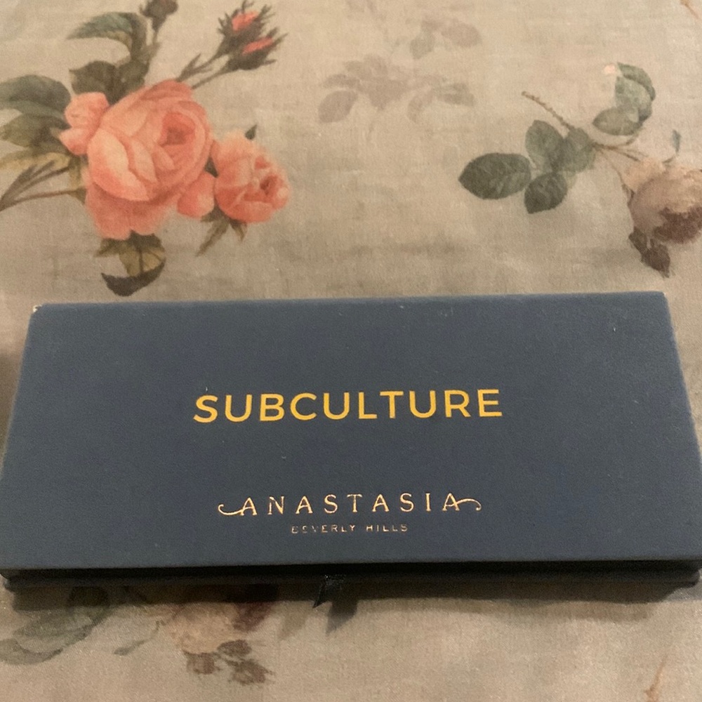 Anastasia Subculture eye shadow palette